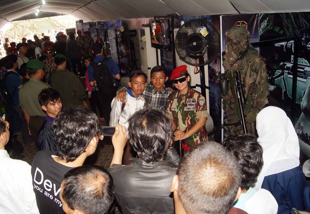 Stand Kopassus Diminati Pengunjung