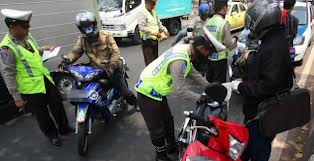 Minta No HP Perempuan Saat Menilang, Polisi Ini Diperiksa