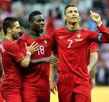 Ronaldo Dua Gol, Portugal Bungkam Latvia 3-0