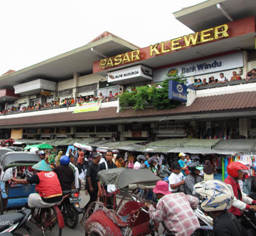 Api Lalap 700 Kios di Pasar Klewer Solo