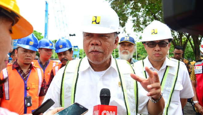 Menteri PUPR Minta Rampungkan Perbaikan Jalan Nasional pada Jalur LRT Palembang