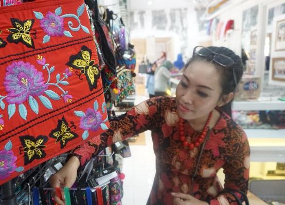 Daya Tarik Etnik Bordir Tasik yang Ciamik