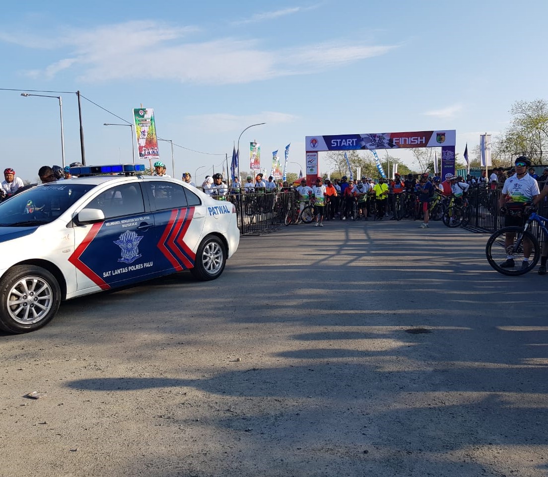 Ribuan Warga Antusias Ikuti Gowes Nusantara Palu Bangkit