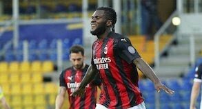 Chelsea dan Liverpool Siap-siap Dibikin Kecewa, Franck Kessie Indikasikan Bertahan di Milan
