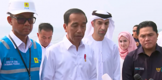Resmikan PLTS Terapung Cirata, Jokowi: Paling Besar di Asia Tenggara, Nomor 3 di Dunia