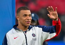 Dicari Topeng untuk Mbappe Usai Hidungnya Patah
