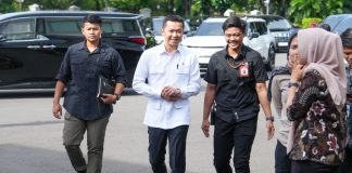 Wamenpora Taufik Hadiri Sidang Kabinet Paripurna di Istana Kepresidenan