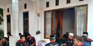 Rajin Yasinan: Komunitas Mobil Panther Pakopak Probolinggo, Rawat Silaturahim dengan Cara Berbeda