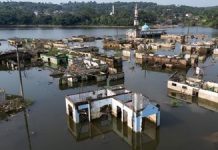 Kemarau Bongkar Misteri Bendungan Karian, Masjid Bersejarah Ini Tetap Berdiri Meski Dikepung Air