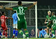 Persebaya Belum Terkalahkan, tapi Ada Masalah Serius yang Bikin Bernardo Tavares Gelisah